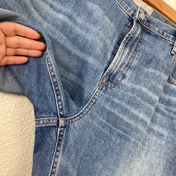 EVERLANE NWOT Cheeky Jean Straight Crop Size 33 - Picture 5 of 15